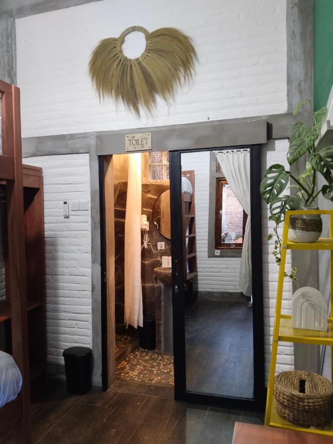 Inn House Homestay Dadapan Kültér fotó