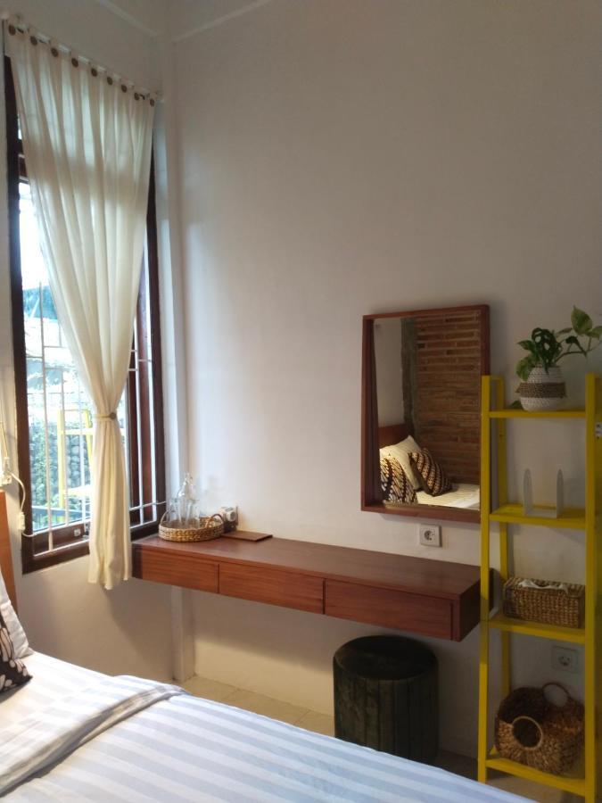 Inn House Homestay Dadapan Kültér fotó